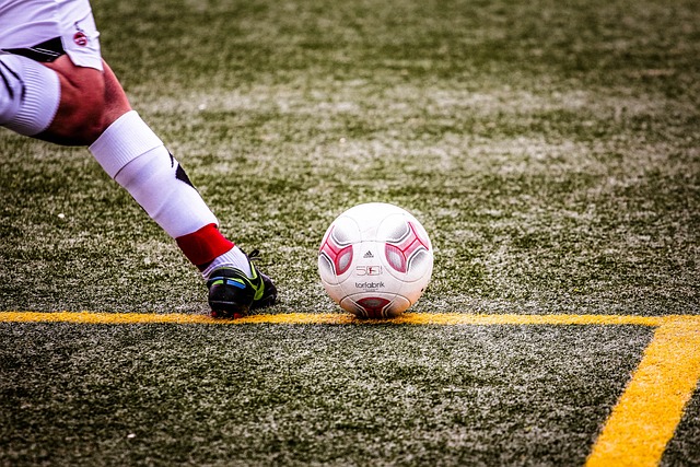 詹俊:米兰剩下对手只有皇马最强,其余五场都有赢球可能.